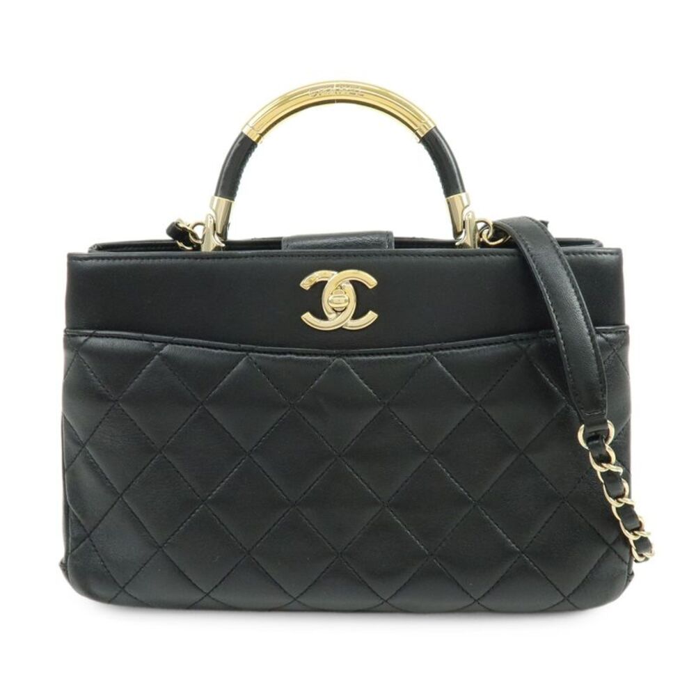 Chanel Filigree Turn-Lock Quilted Lambskin Black Leather Handbag